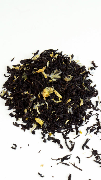 Trà Hoa Cúc (Chamomile Black Tea)